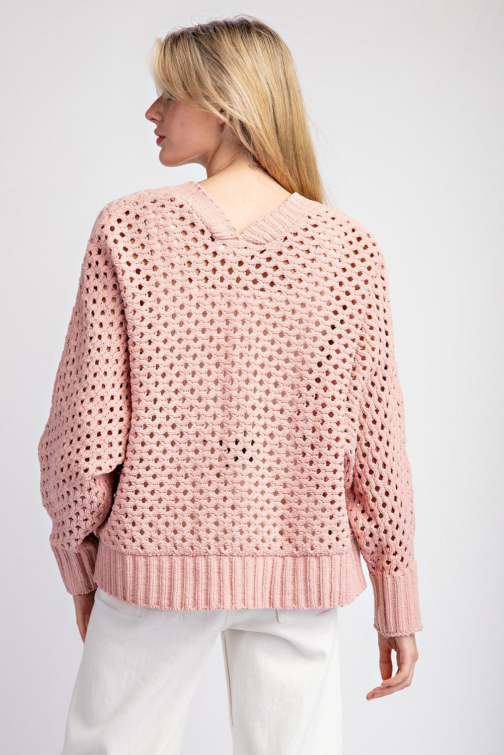Curvy Daisy Crochet Cardigan