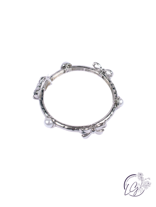 Gilda Bow & Pearl Stretch Bracelet