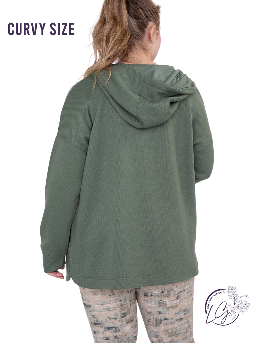 Curvy Power Move Hoodie