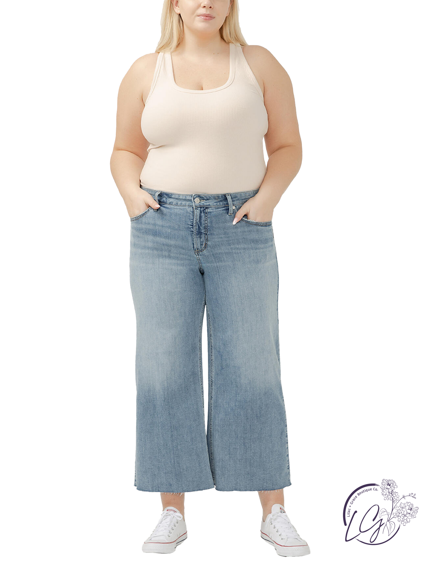 Curvy Christina Mid-Rise Wide Leg Luxe Stretch Jeans by Silver Jeans