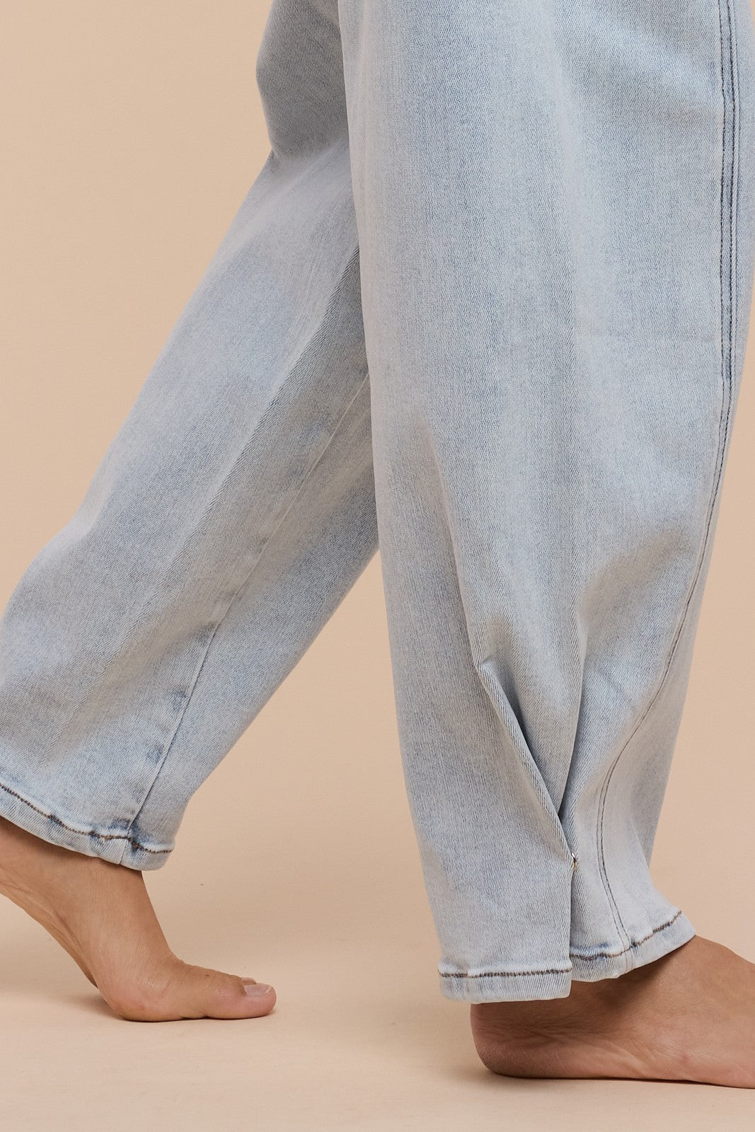 Comfort Stretch Convertible Barrel Leg Jeans