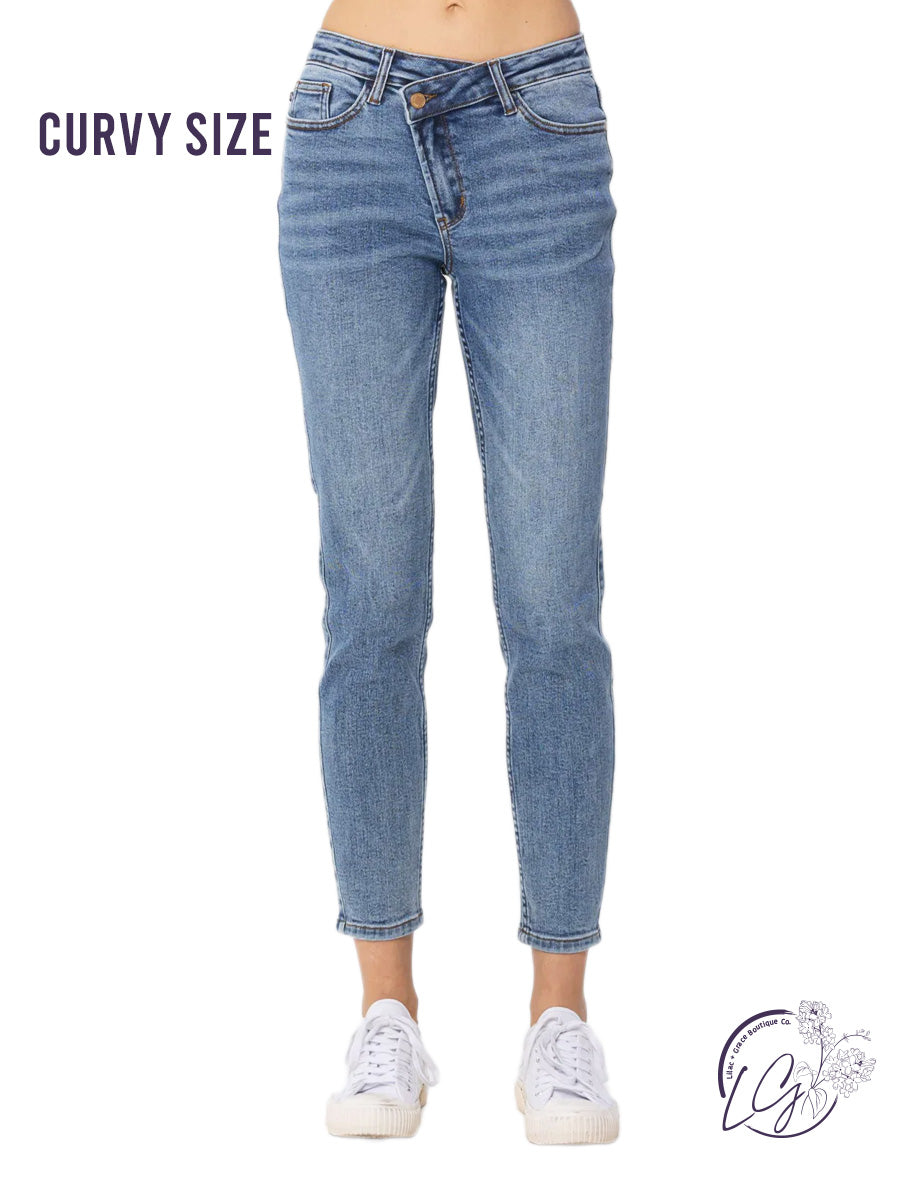 Curvy Tina Crossed Over Waistband Relaxed By Judy Blue