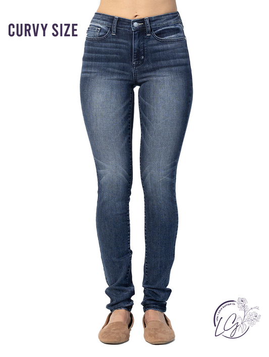 (SALE) Curvy Elsa Mid-Rise Tall Skinny by Judy Blue