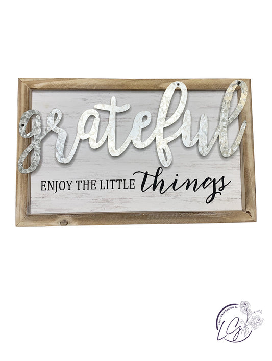 Grateful Little Things Hanger