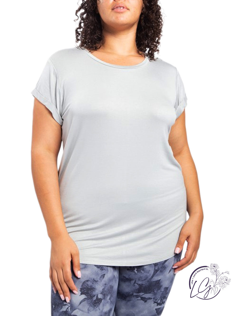 Curvy Essentials Short Sleeve