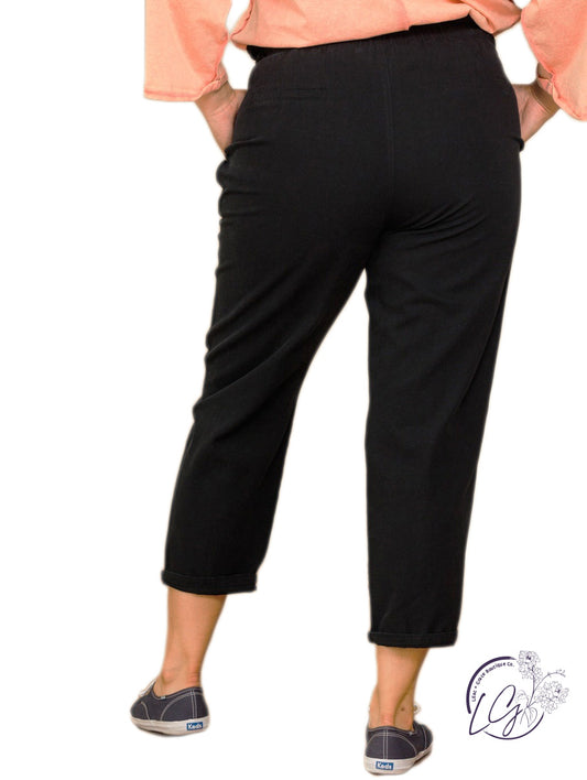 Curvy To The Trail Pleated Trouser