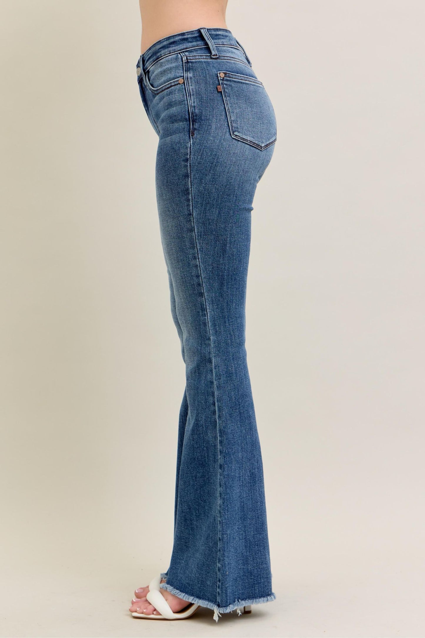 Briar Mid Rise Flare Non Distresseed by Judy Blue