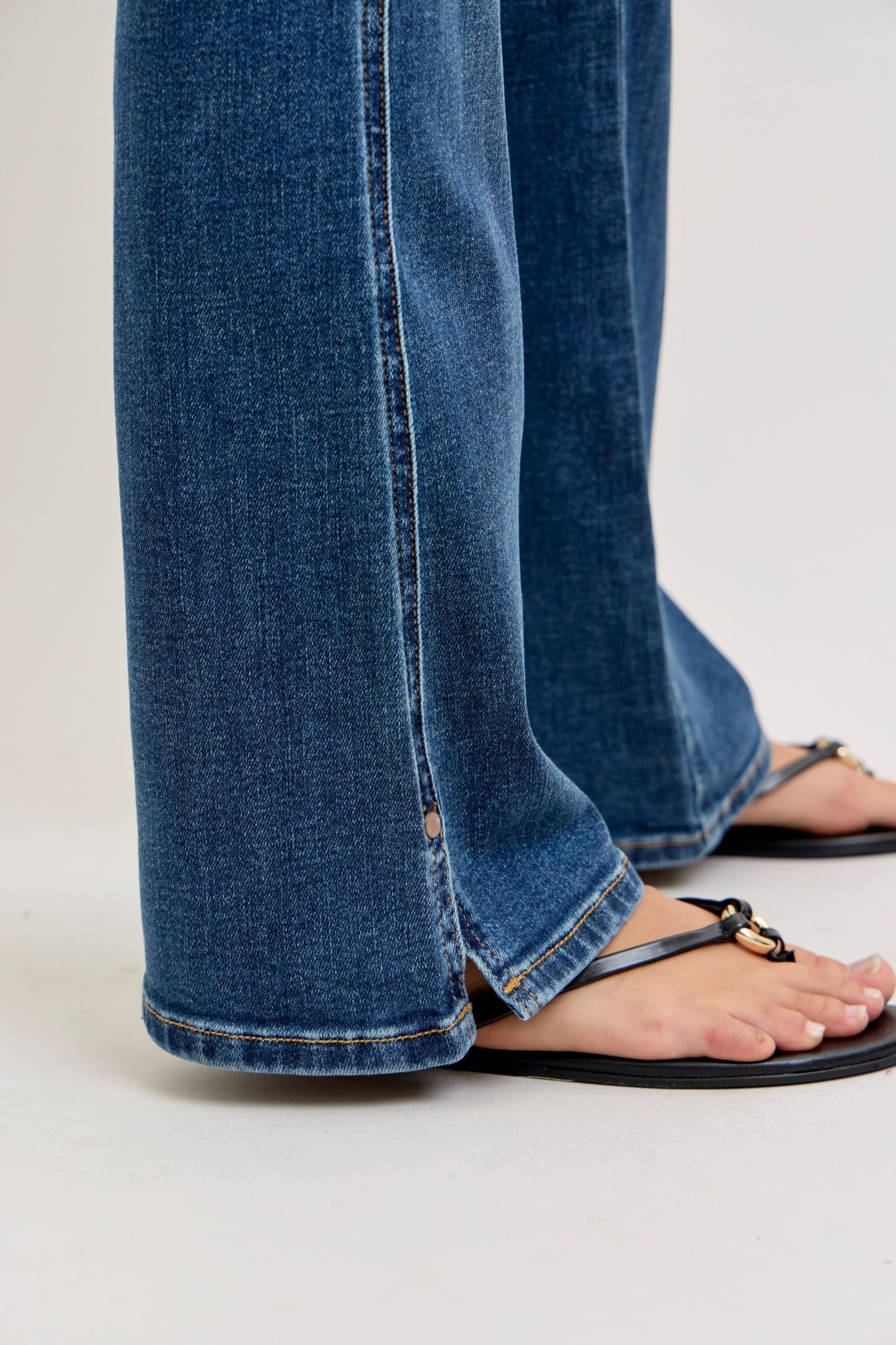 Winona Mid Rise Bootcut Non Distressed