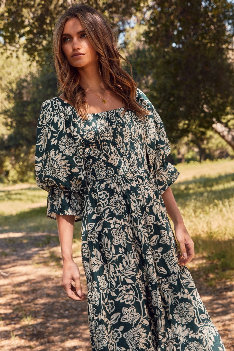 Curvy Wild Stem Floral Printed Midi Dress