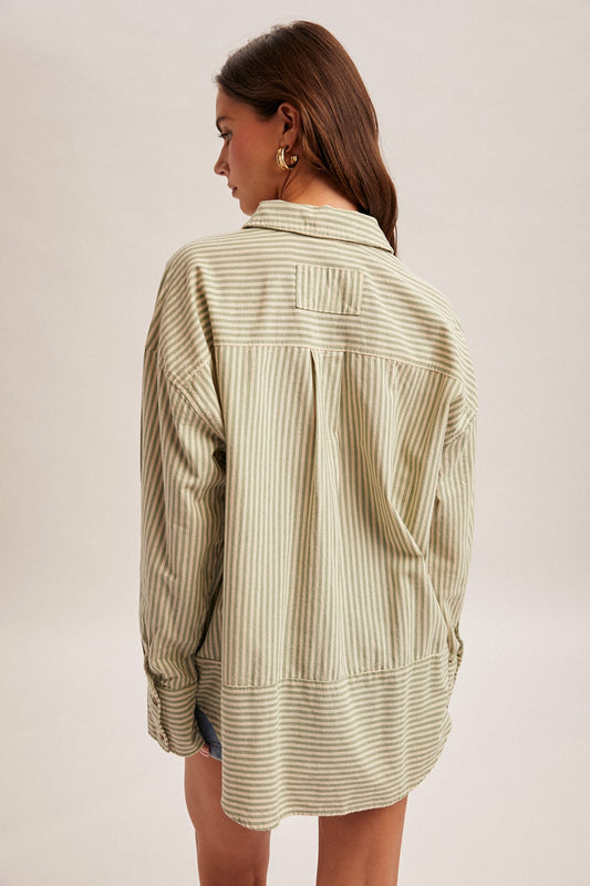Weekender Wave Button Up