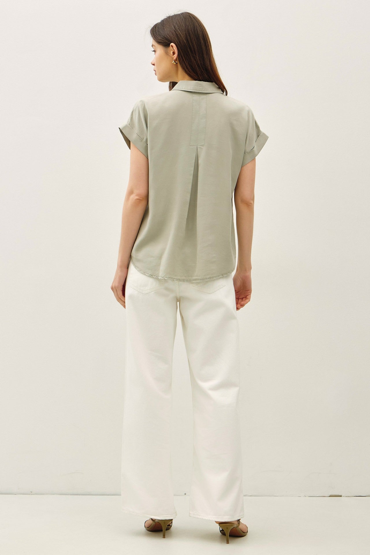 The Breeze Button Up
