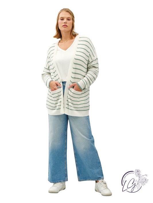 Curvy Linen In Sunlight Cardigan