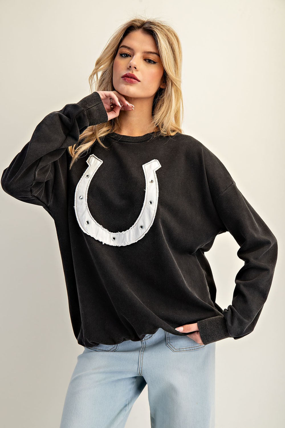 Horseshoe Hype Pullover
