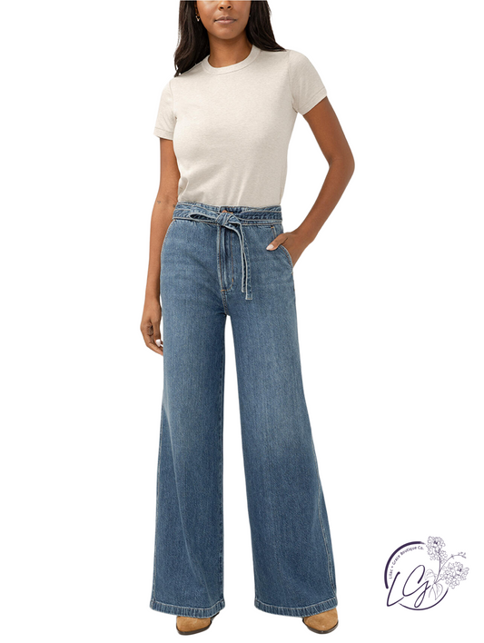 Pamela High-Rise Non-Distressed Wide Leg by Silver Jeans