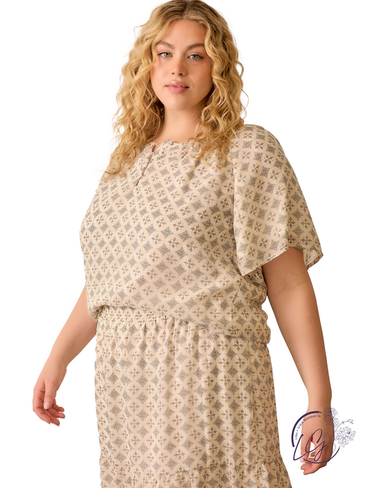 Curvy Whim of Light Top