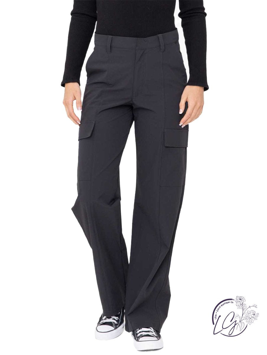 Venture Vogue Wide-Leg Cargo Pants