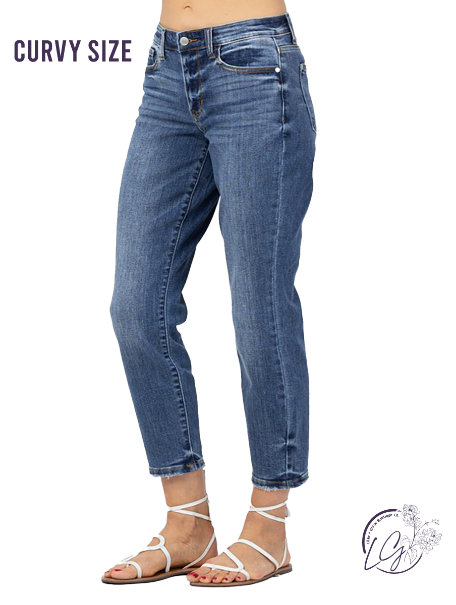 Curvy Jenna Mid-Rise Boyfriend by Judy Blue