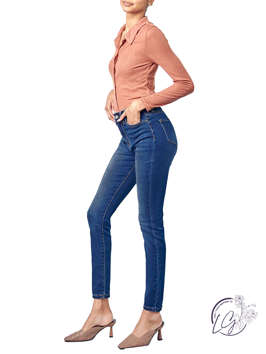 Gwen Super High-Rise Ankle Skinny by KanCan