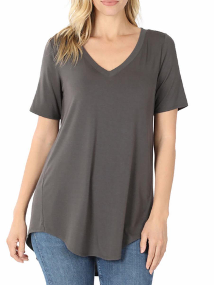 Must Have V-Neck Tee