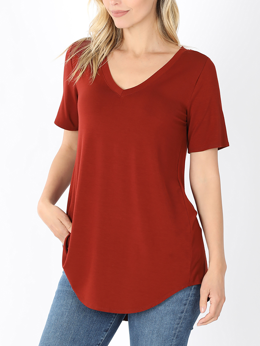 Must Have V-Neck Tee