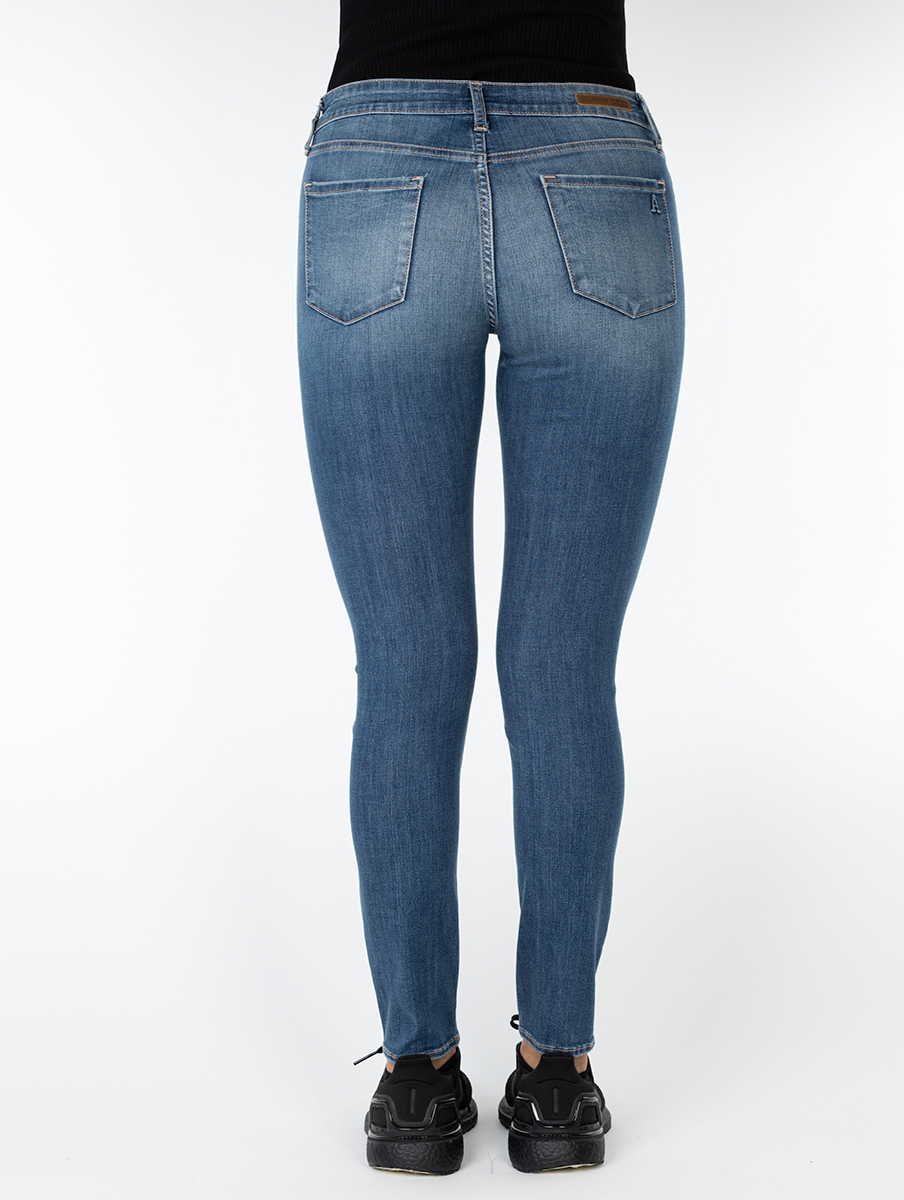 Sarah Ankle Skinny Jean by Articles of Society