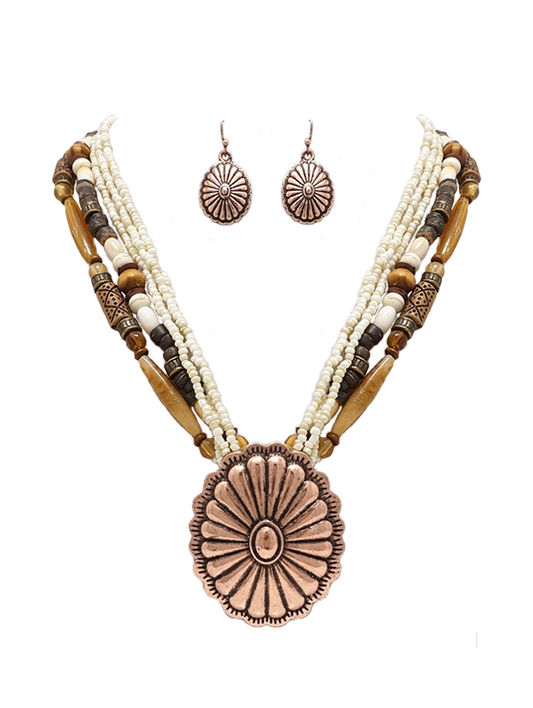 Western Flower Pendant Necklace