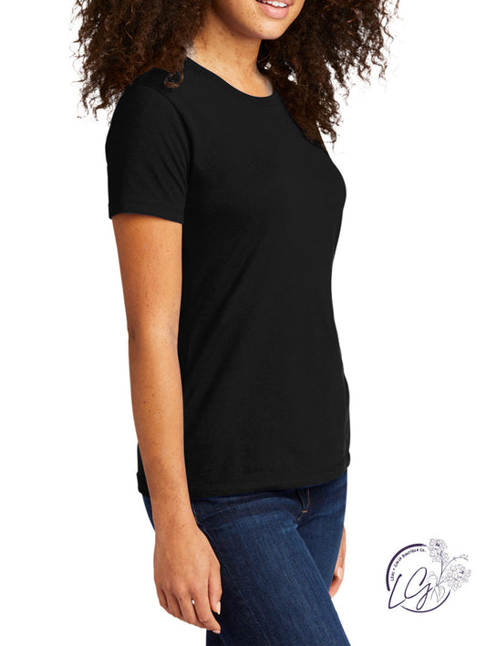 Curvy Signature Scoop Neck Tee