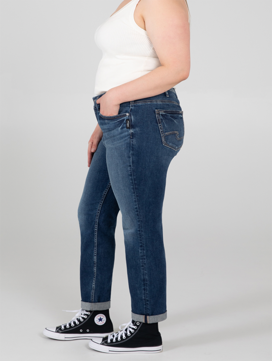 Curvy Mid-Rise Boyfriend Jean by Silver Jeans