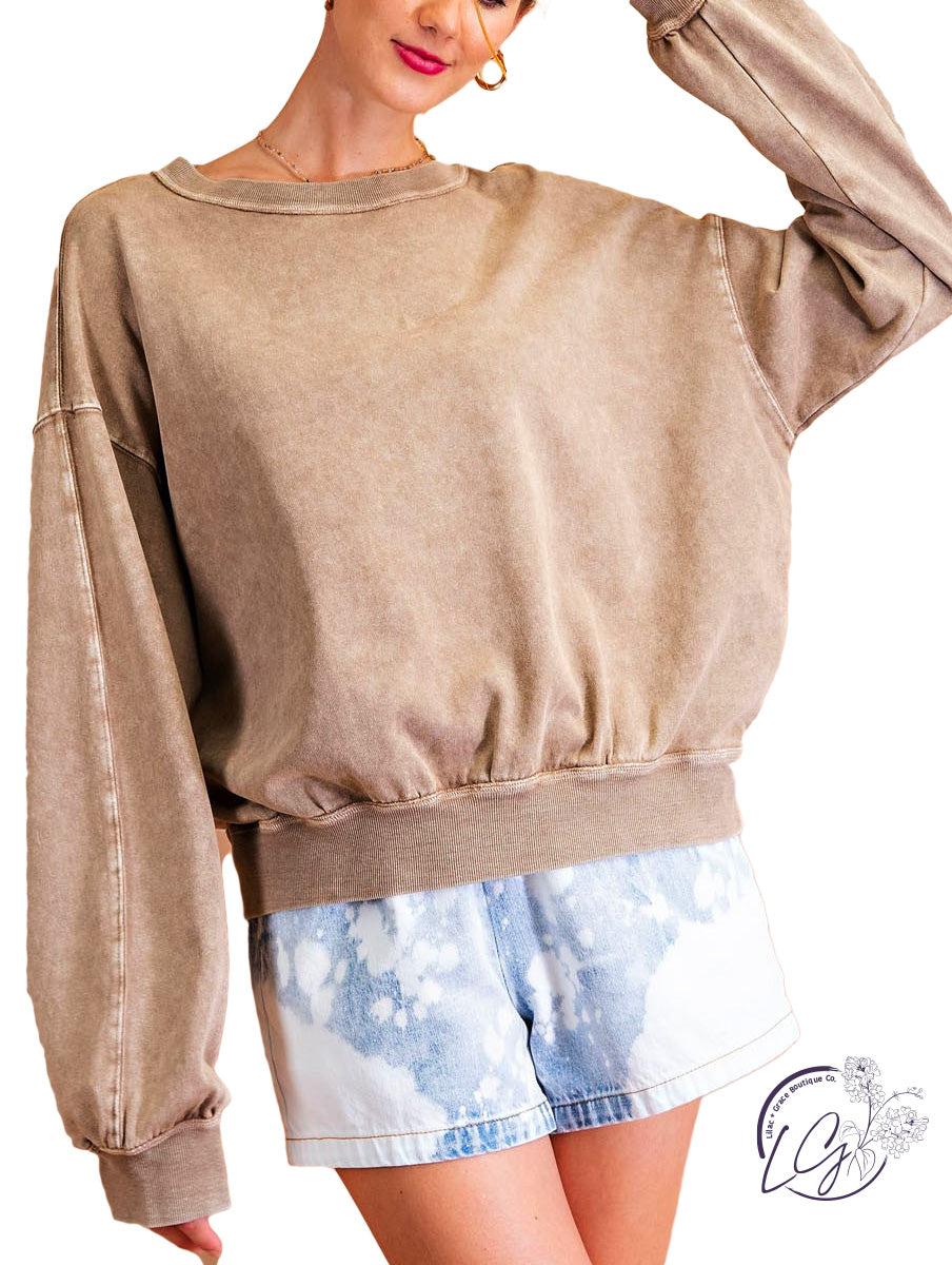 Curvy Headed You Home Mineral Washed Pullover