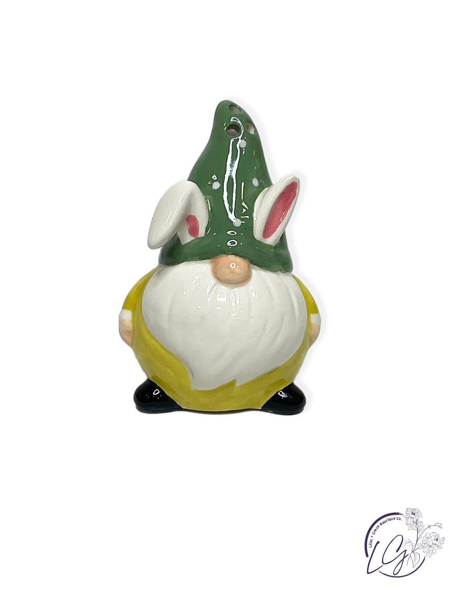 FLOP-EARED BUNNY GNOME SALT & PEPPER