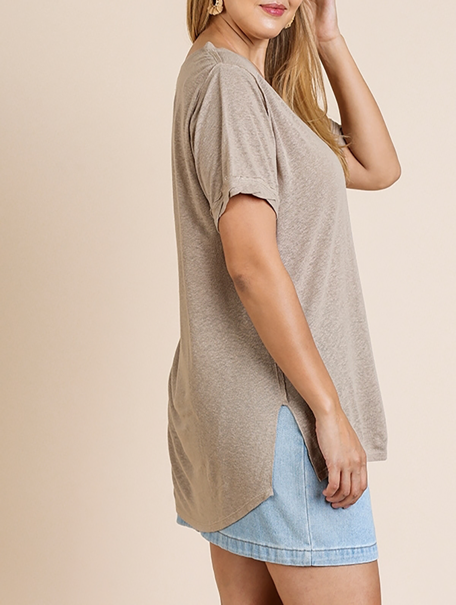 Curvy Just Another Day Basic V-Neck Tee