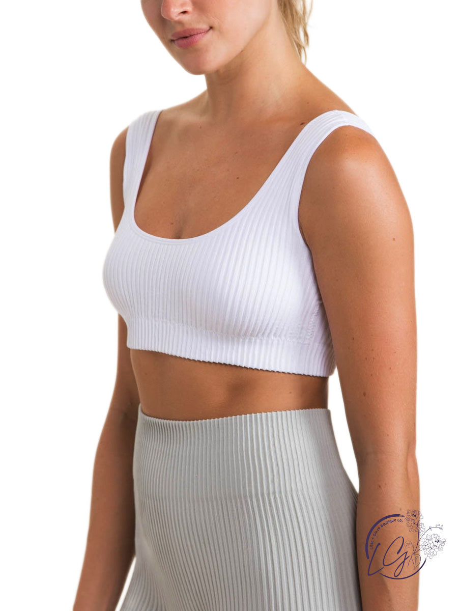 Ribbed Seamless Sports Bra